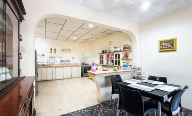 CASA ESQUINERA BARRIO DEL SEGURO