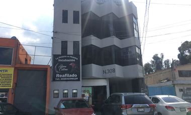 EDIFICIO DE OFICINAS EN VENTA EN AV LAS TORRES ESQ HERIBERTO ENRIQUEZ