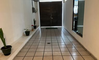 EDIFICIO DE OFICINAS EN VENTA EN AV LAS TORRES ESQ HERIBERTO ENRIQUEZ