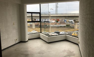 EDIFICIO DE OFICINAS EN VENTA EN AV LAS TORRES ESQ HERIBERTO ENRIQUEZ