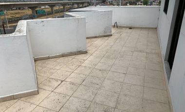 EDIFICIO DE OFICINAS EN VENTA EN AV LAS TORRES ESQ HERIBERTO ENRIQUEZ
