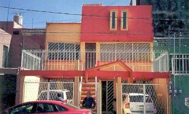 Funcional casita en Planta Baja