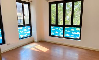 3br With Parking For Sale In Mckinley Garden Villas
