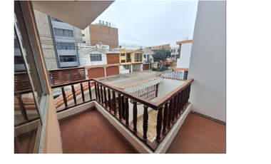 CASA EN VENTA EN LA PERLA