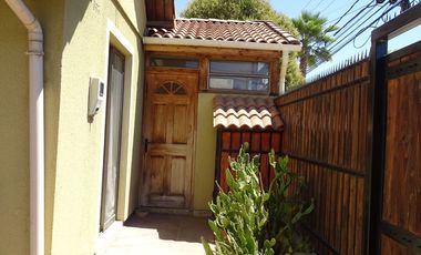 Venta Casa Rebajada en Barrio Las Rosas, Machalí, región de O'Higgins