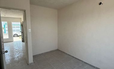 Casas de 2 Niveles en Fracc los Sauces cerca del campus Calazanz en Veracruz