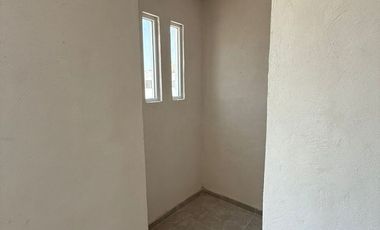 Casas de 2 Niveles en Fracc los Sauces cerca del campus Calazanz en Veracruz