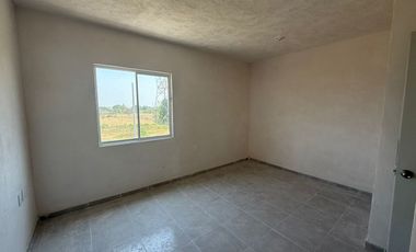 Casas de 2 Niveles en Fracc los Sauces cerca del campus Calazanz en Veracruz