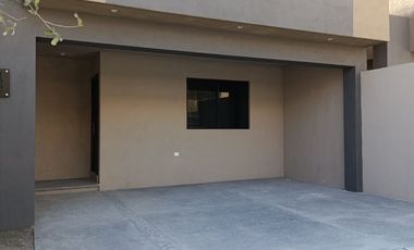 Casa en RENTA Residencial Aviana Escobedo