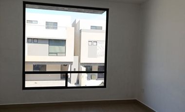 Casa en RENTA Residencial Aviana Escobedo