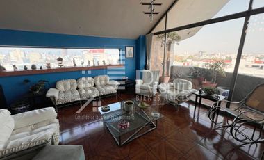 Hermoso PH con espectacular vista 360° en la Del Valle Centro