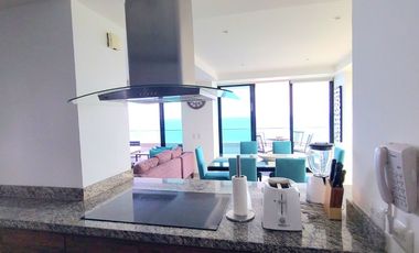 En venta departamento de lujo frente al mar Edf. Poseidon.