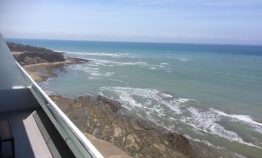 En venta departamento de lujo frente al mar Edf. Poseidon.