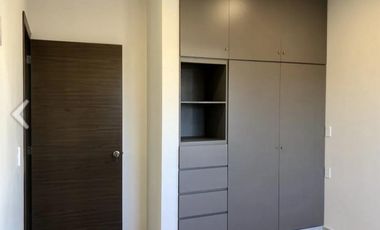 CASA EN VENTA EN FRACCIONAMIENTO PRIVADO.
