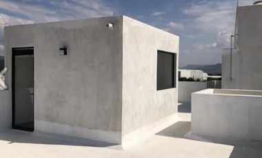 CASA EN VENTA EN FRACCIONAMIENTO PRIVADO.