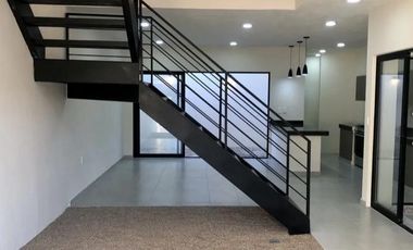 CASA EN VENTA EN FRACCIONAMIENTO PRIVADO.