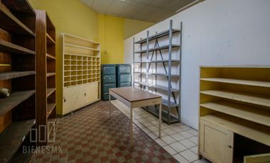 Edificio en Colonia Americana ideal para colegio, precio de oportunidad