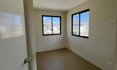 House For Rent In Avida Verra Vermosa Setting Trista, Imus, Cavite