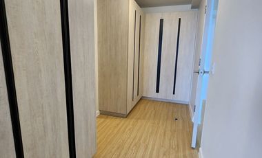 2 STORY PENTHOUSE MANDANI BAY CEBU