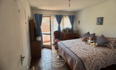 VENDE CASA EN AVDA. RICARDO LYON - PROVIDENCIA