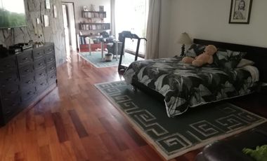 HERMOSA CASA EN CALLE EL PEÑÓN, URBANIZACIÓN LAS LOMAS DE LA PLANICIE. LIMITE DE A MOLINA Y CIENEGUILLA