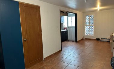 BONITA CASA EN VENTA EN CHAPULTEPEC, CON AMPLIACION