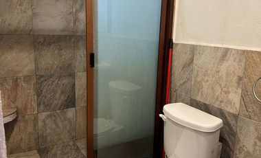 BONITA CASA EN VENTA EN CHAPULTEPEC, CON AMPLIACION