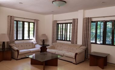 4BR House for RENT in Banilad, Cebu City with swimming Pool