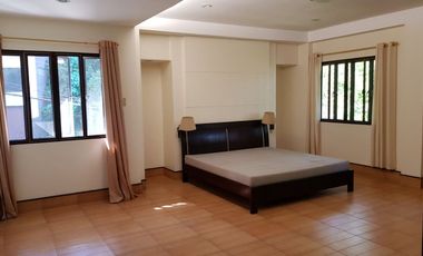 4BR House for RENT in Banilad, Cebu City with swimming Pool