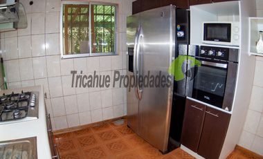 Venta de parcela 7.961 m2, con dos casas, camino principal el Tambo, Vicuña. 6.500 UF