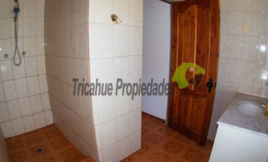 Venta de parcela 7.961 m2, con dos casas, camino principal el Tambo, Vicuña. 6.500 UF