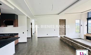 ARRIENDO HERMOSA FINCA EN EL CARMEN DE VIBORAL