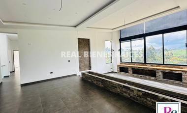 ARRIENDO HERMOSA FINCA EN EL CARMEN DE VIBORAL