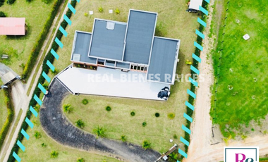 ARRIENDO HERMOSA FINCA EN EL CARMEN DE VIBORAL
