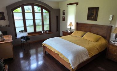 🌟¡En RENTA elegante casa en un entorno natural privilegiado!🌟