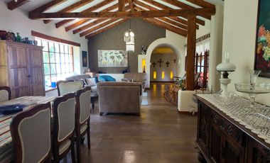 🌟¡En RENTA elegante casa en un entorno natural privilegiado!🌟