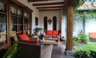 🌟¡En RENTA elegante casa en un entorno natural privilegiado!🌟