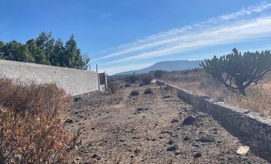 VENTA DE TERRENO SOBRE CARRETERA 200 TEQUISQUIAPAN, A 8 KM DEL AEROPUERTO