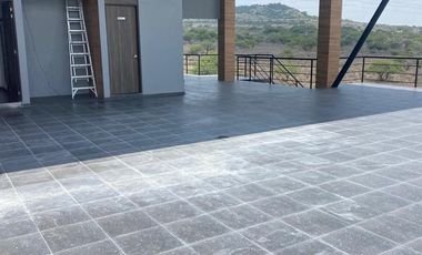 LOCAL EN RENTA EN EL MIRADOR EL MARQUES, PLAZA COMERCIAL VALENTYNA