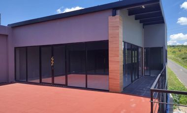 LOCAL EN RENTA EN EL MIRADOR EL MARQUES, PLAZA COMERCIAL VALENTYNA