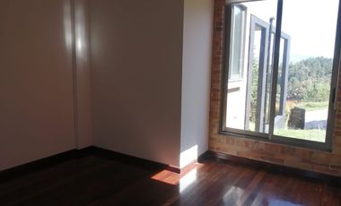 CASA CAMPESTRE EN VENTA EN ALTOS DE YERBABUENA (CHÍA)