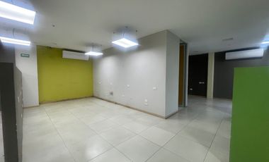 Local en renta. Plaza Río. Tabasco 2000. Villahermosa Tabasco.