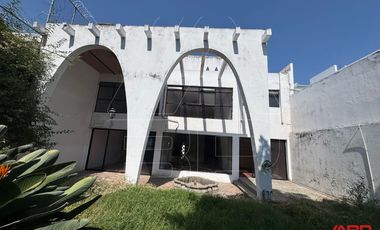 TERRENO EN VENTA EN PROVIDENCIA PARA TORRE DE DEPARTAMENTOS