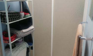 CASA 2 PISOS EN PRIVADA