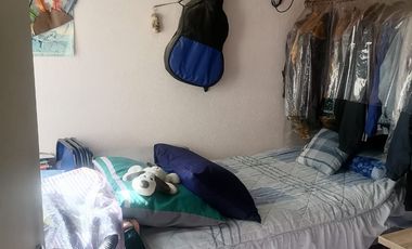 CASA 2 PISOS EN PRIVADA