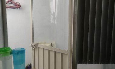 CASA 2 PISOS EN PRIVADA