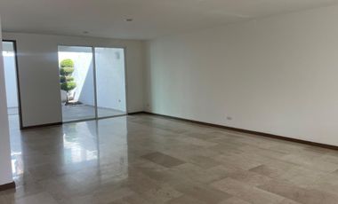 Casa en renta en Puebla, San Bernardino Tlaxcalancingo, San Andrés Cholula, Puebla