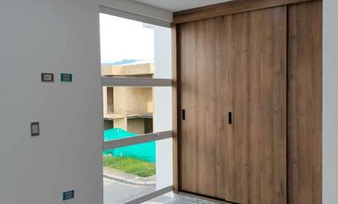 ENCANTADORA CASA EN CONJUNTO CERRADO