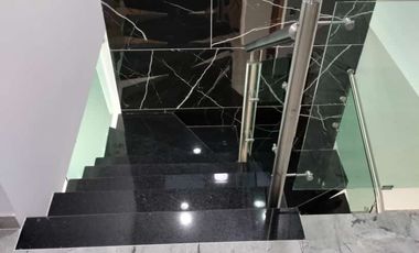 ENCANTADORA CASA EN CONJUNTO CERRADO