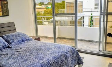 HERMOSA CASA ESQUINERA